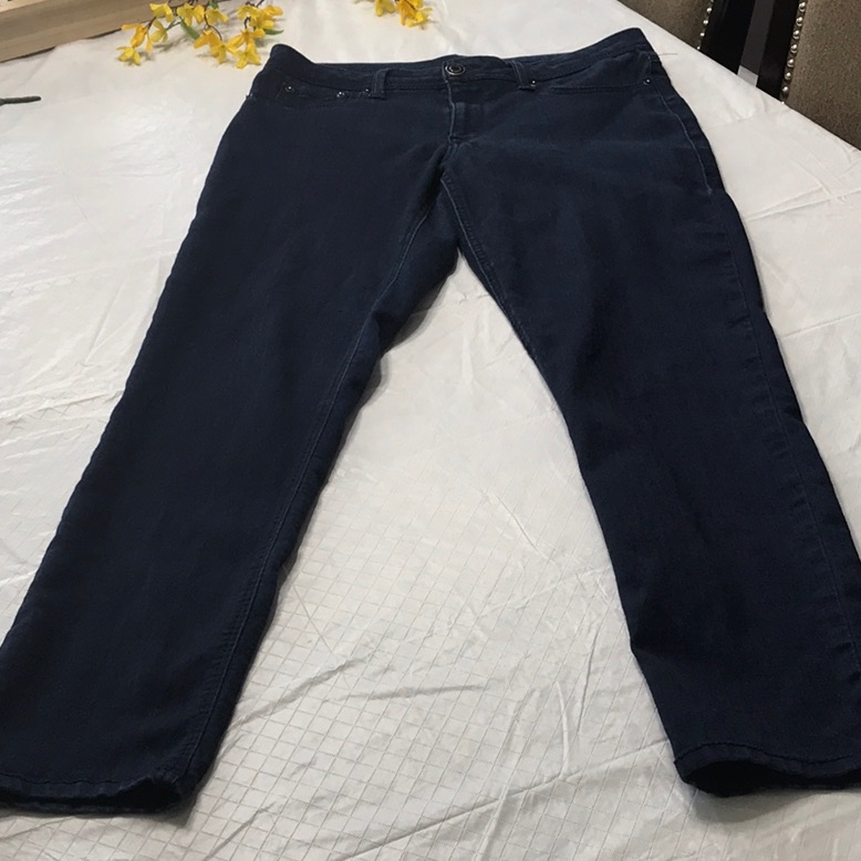 A.N.A.~~Jeans~